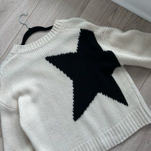 Cashmere off white sweater